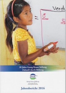 Fotos Nr. 114 und 107 Nach dem Motto „Bildung ist der beste Weg aus der Armut“ unterstützt die GKS benachteiligte Kinder, Jugendliche und Frauen. Der Vorstandsvorsitzende Erich G. Fritz (Foto u.) stellte jetzt den Jahresbericht für das Jubiläumsjahr vor 